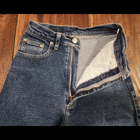 Awesome VTG Jean Capris - Picture 9 of 16